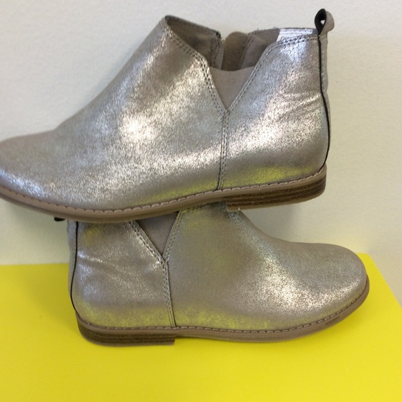 GAP Kids Boots - Picture 3 of 4